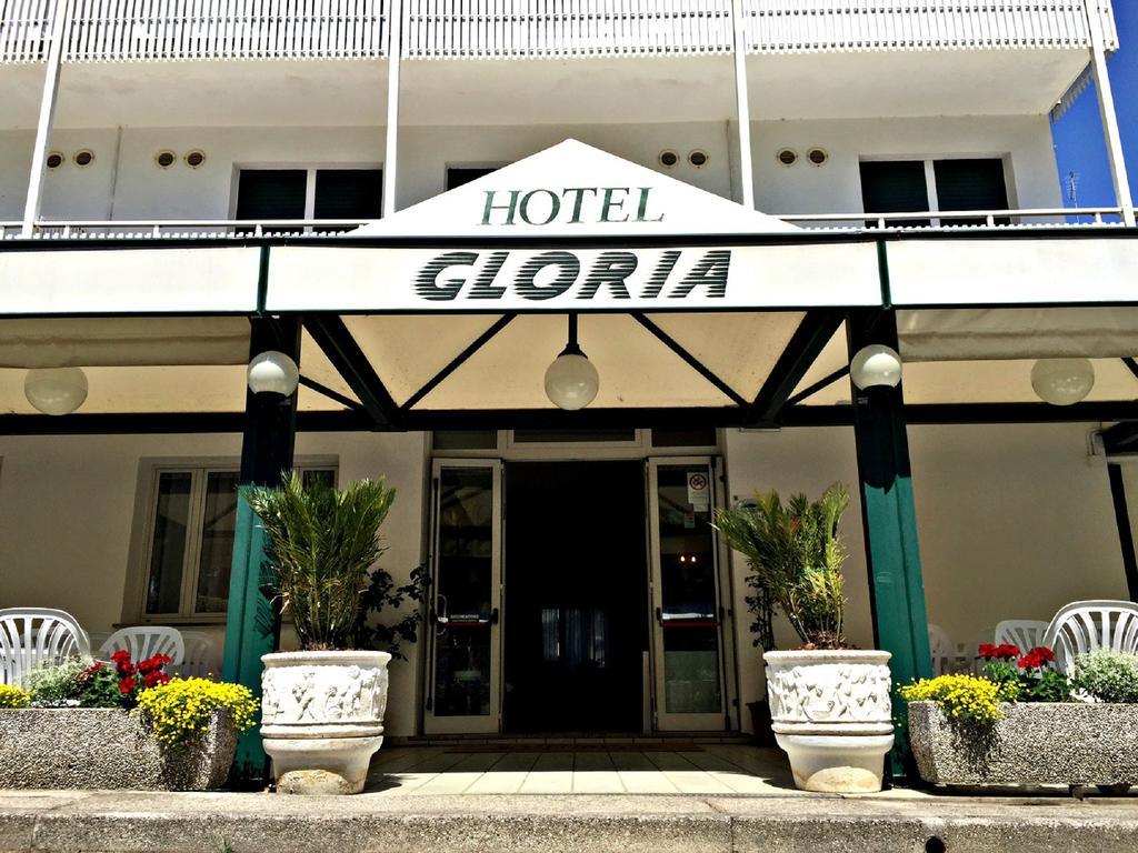 Hotel Gloria Lignano Sabbiadoro Exterior photo